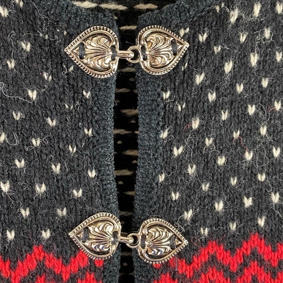 Vintage Women’s Marsh Landing Black Red White‎ Fair Isle Sweater Cardigan Large - Picture 7 of 12
